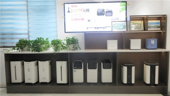 Máy tạo oxy gia đình 1 - 5L di động với máy phun sương